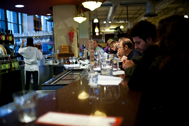 La Tratorria : The bar table